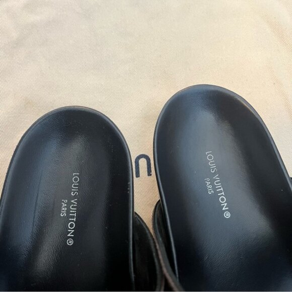 LOUIS VUITTON Bom Dia Flat Comfort Mule Sandal Size 38.5 - Picture 11 of 16